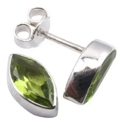 Peridot örhängestift i silver