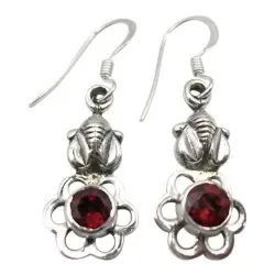 Blommor örhängen i silver