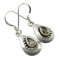 Droppe kvarts örhängen i oxiderat sterlingsilver