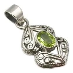 Grön peridot hängen i oxiderat sterlingsilver