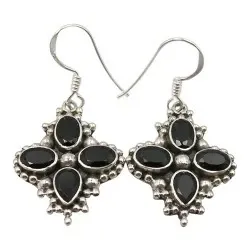 onyxer örhängen i oxiderat sterlingsilver