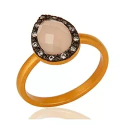 droppe calcedonit ring i förgyllt silver med oxiderat sterlingsilver