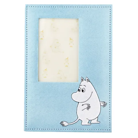 Dopgåvor: 19 x 28 cm Mumin fotoram i alcantara modell: 270-76805