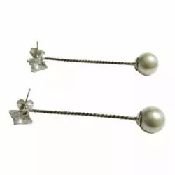 pärla örhängestifte med pärlor i silver
