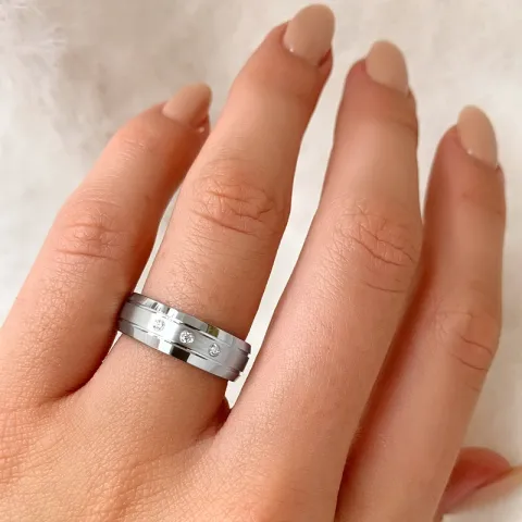 elegant ring i rhodinerat silver