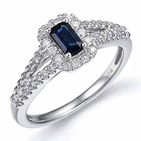 fyrkantigt safir diamantring i 14 karat vitguld 0,38 ct 0,31 ct