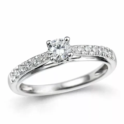briljantring i 14  karat vitguld 0,31 ct 0,22 ct