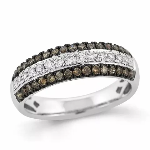 sort diamant ring i 14 karat guld- och vitguld 0,225 ct 0,32 ct