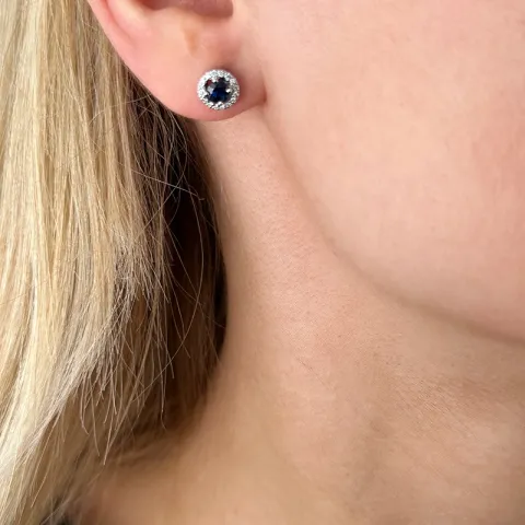 runda blå safir diamantörhängen i 14 karat vitguld med diamant och safir