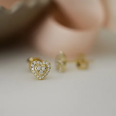 Hjärta diamantörhängen i 14 karat guld med diamanter