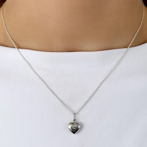 9 x 11 mm hjärta hängen i silver