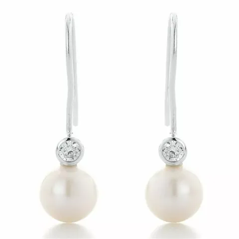 Blanka örhängen i silver