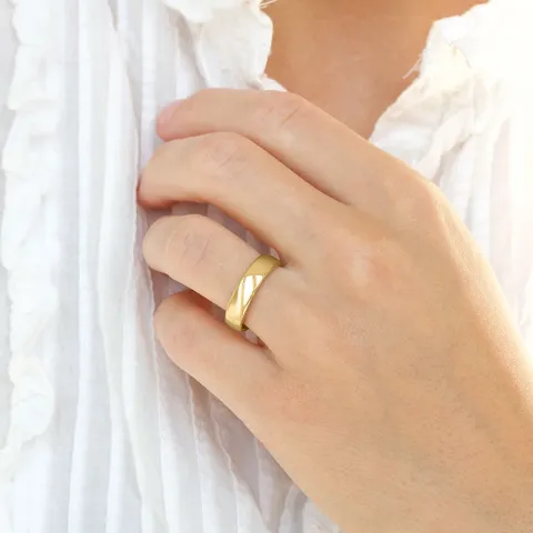 6 och 5 mm vigselsringar i 9 karat guld - set