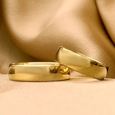 Bredd 6 mm vigselsringar i 9 karat guld - set