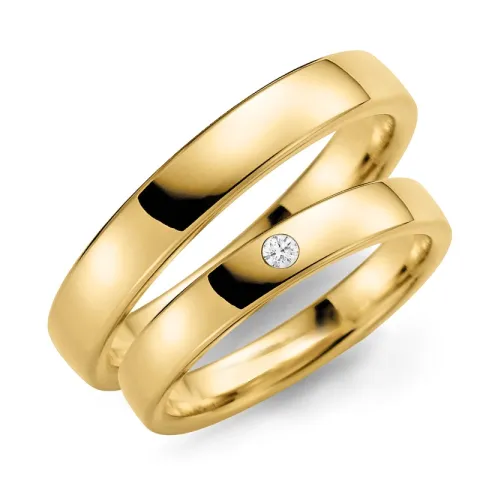 4 mm vigselsringar i 14  karat guld 0,03 ct - set