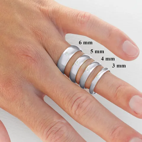 6 mm vigselsringar i 9 karat vitguld 0,03 ct - set