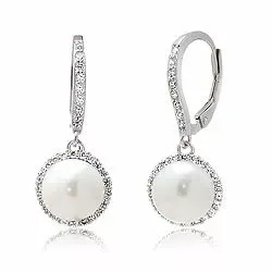 pärla örhängen i silver