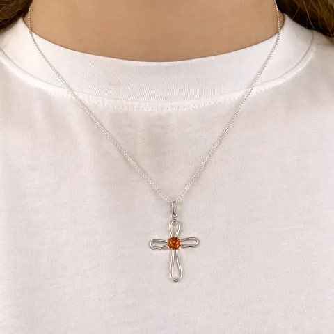 kors hängen i silver