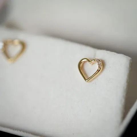 hjärta diamant örhängestift i 8 karat guld med diamant och diamant