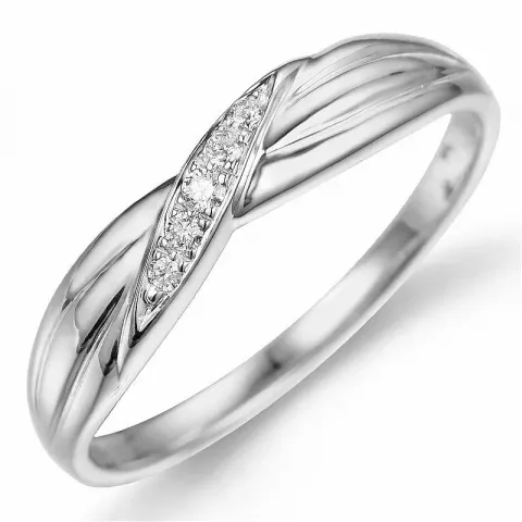 diamant ring i 9 karat vitguld 0,05 ct