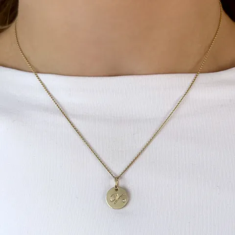 bokstav v diamant hängen i 9 carat guld 0,01 ct