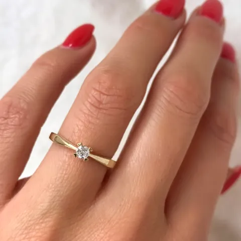 kampajn -  diamant solitärring i 14  karat guld 0,14 ct