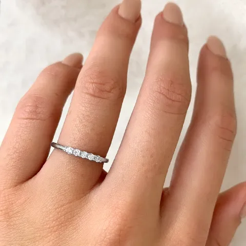 zirkon ring i silver
