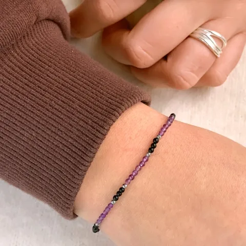 sten armband med onyxer og ametist og hematite.