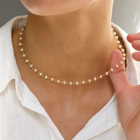 4,5 mm halsband med sötvattenspärlor