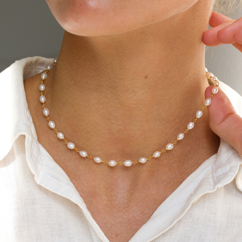 pärla halsband med pärla.