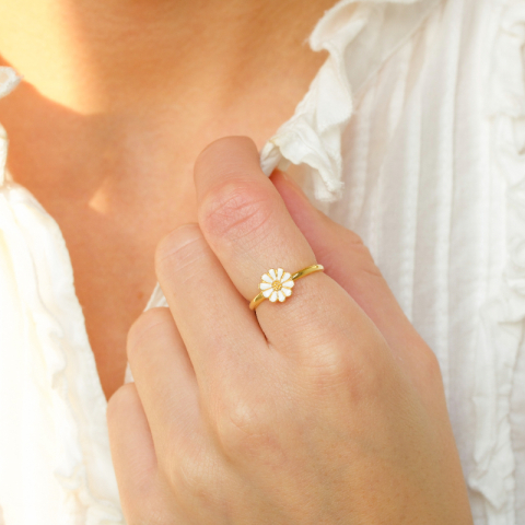 prästkrage ring i förgyllt silver - Maggie