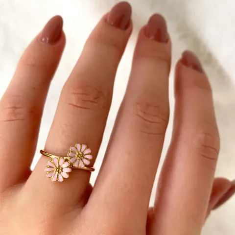 prästkrage rosa ring i förgyllt silver