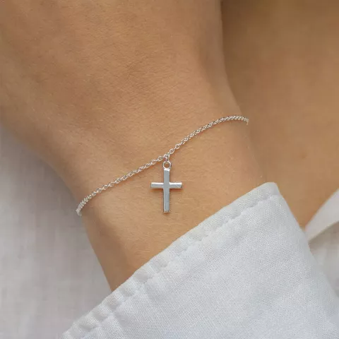 kors armband i silver