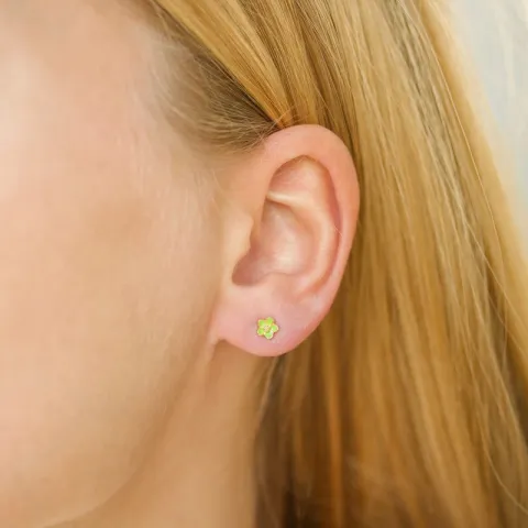 4,5 mm prästkrage ljusgrön örhängestift i förgyllt silver - Majse