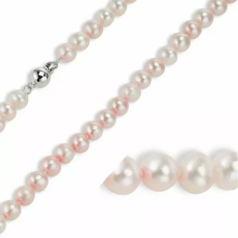 45 cm a-graderad ellipsform pärlhalskedja med sötvattenspärlor.