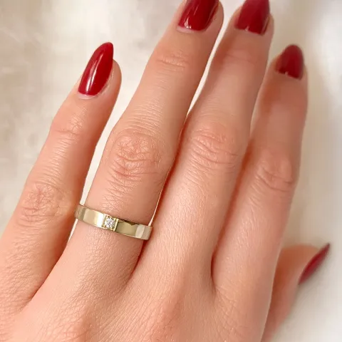 diamant alliancring i 14 karat guld 1 x 0,05 ct
