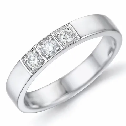 diamant alliancring i 14 karat vitguld 3 x 0,05 ct