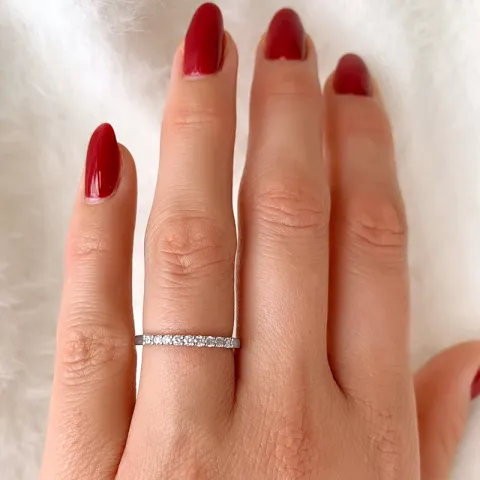 Diamant alliancring i 14 karat vitguld 0,22 ct