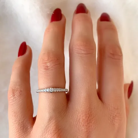 Diamant alliancring i 14  karat vitguld 0,20 ct