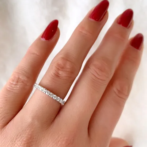Diamant alliancring i 14 karat vitguld 0,49 ct