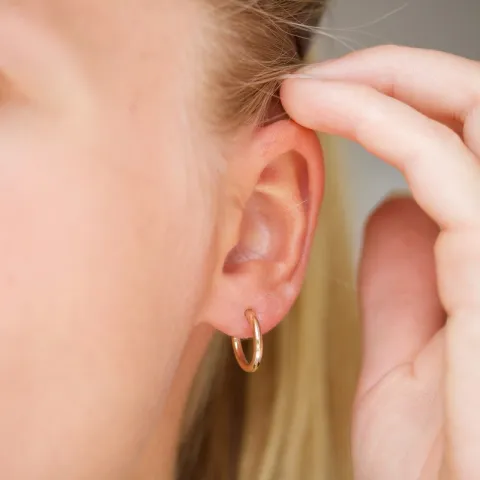 14 mm halvcreol i 8 karat guld