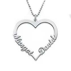 hjärtan namnhalsband i silver