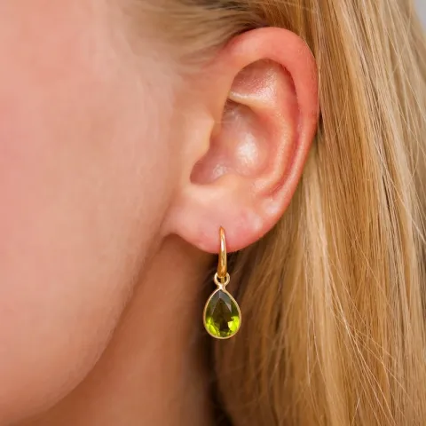 droppe armégrönt kristal örhängen i förgyllt silver - Loom Stones