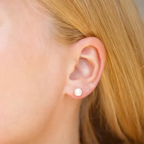 6 mm pärla örhängestift i förgyllt silver