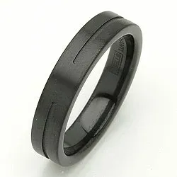 Vigselsring i svart stål