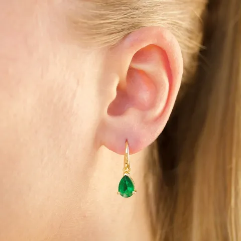 droppe mörkgrön kristall örhängen i förgyllt silver - Loom Stones