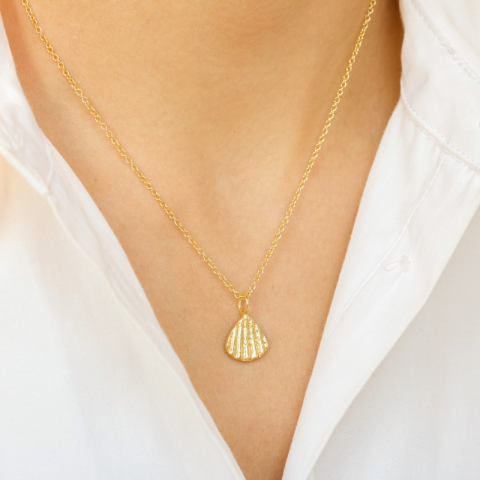 skal halsband i förgylld mässing - Eliné