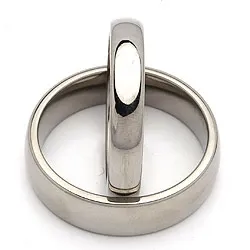 Vigselsringar i titan