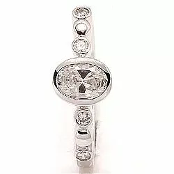 oval zirkon ring i rhodinerat silver