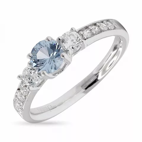 ljusblå zirkon ring i rhodinerat silver